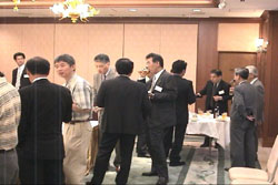 懇親会